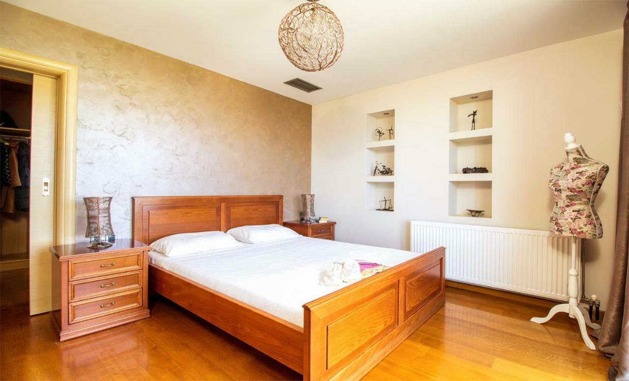 Gold Dream Home Agios Onoufrios Bagian luar foto